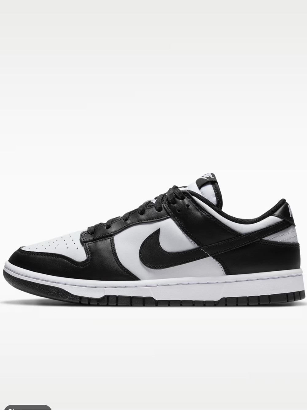 Nike panda dunks size 10.5